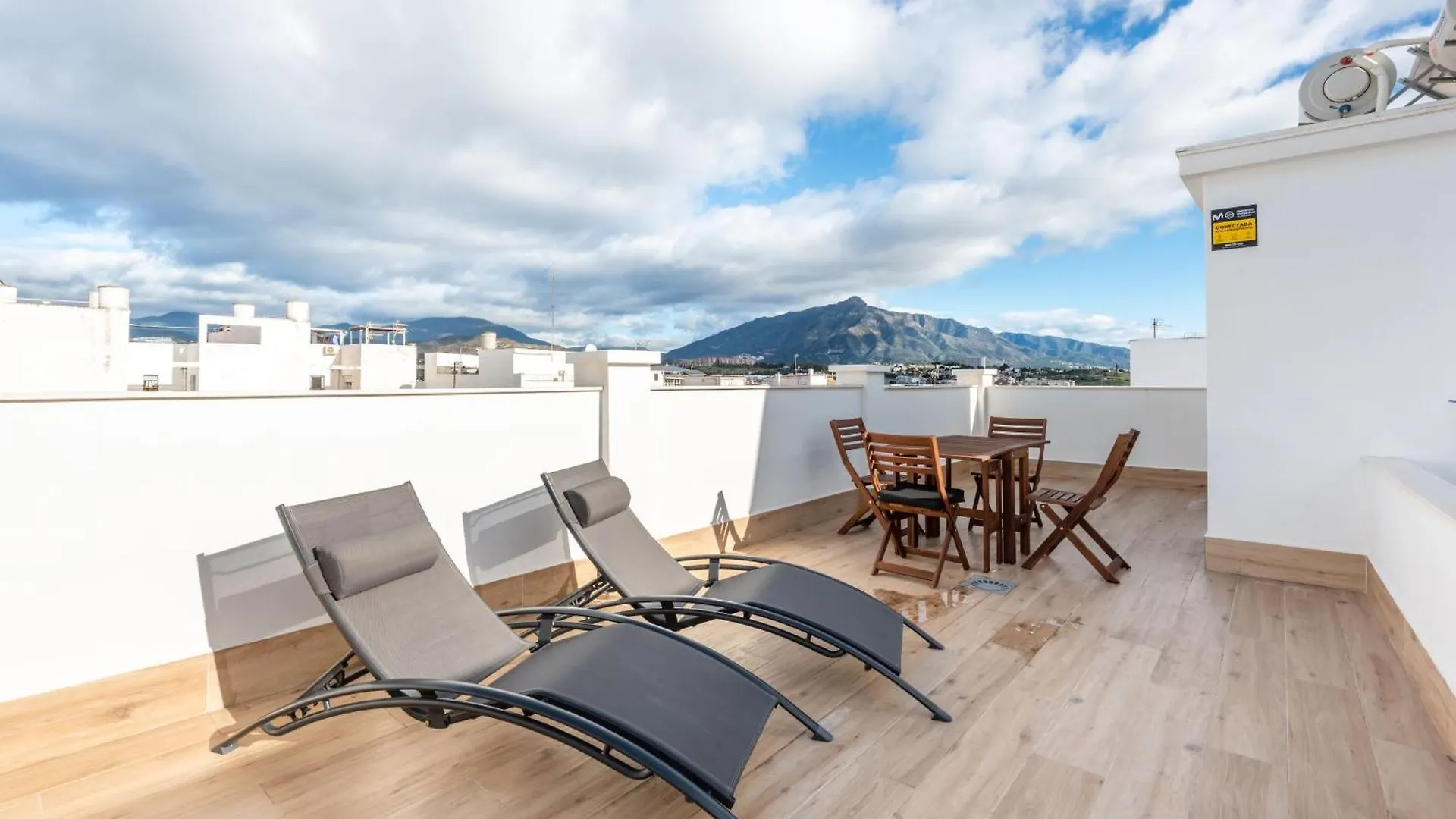 Moderno Apartamento location
